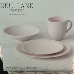 Neil Lane by Fortessa 16 piece dinnerware set